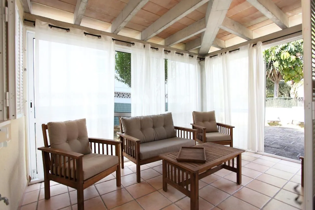 Villa Beach Alcudia, Lovely House With Jacuzzi Spain