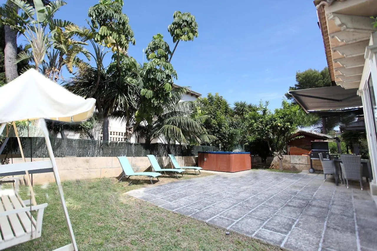 Villa Beach Alcudia, Lovely House With Jacuzzi 0*, Alcudia (Mallorca) Spain